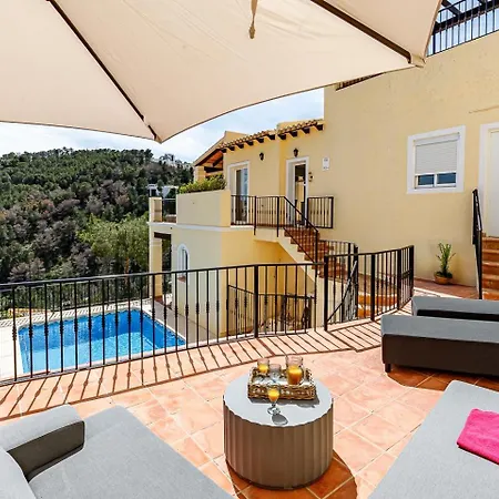 Buganvillas Альтеа